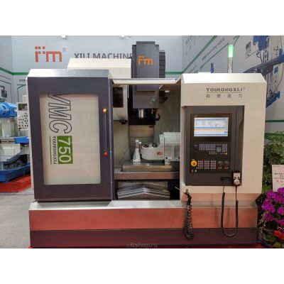 Вертикальный обрабатывающий центр Xili VMC740